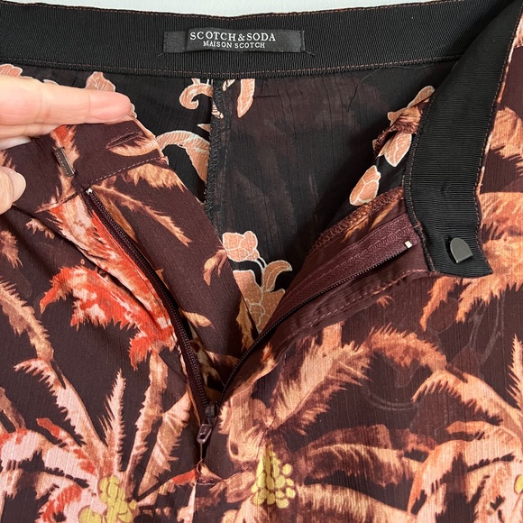“BN” tropical print wide leg Palazzo pants by Scotch & Soda for spring - Picture 1 of 12